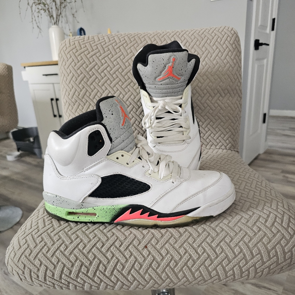 Nike Air Jordan Mens Size 11.5 Poison Green/ Pro Style